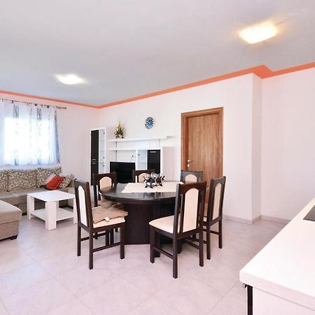 3 Bedroom Nice Home In Solin Split Buitenkant foto